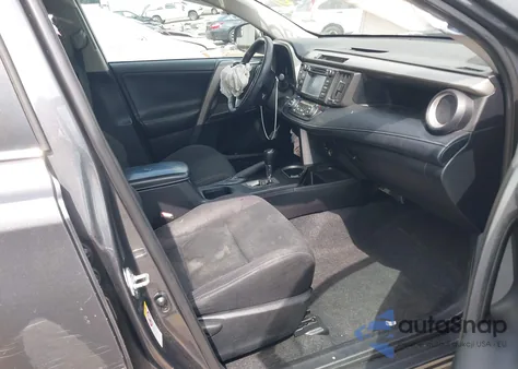 2018 Toyota Rav4 Xle z USA, uszkodzony, nr VIN 2T3WFREV4JW410508